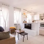 The Golden Floor - New Bright Apartment
